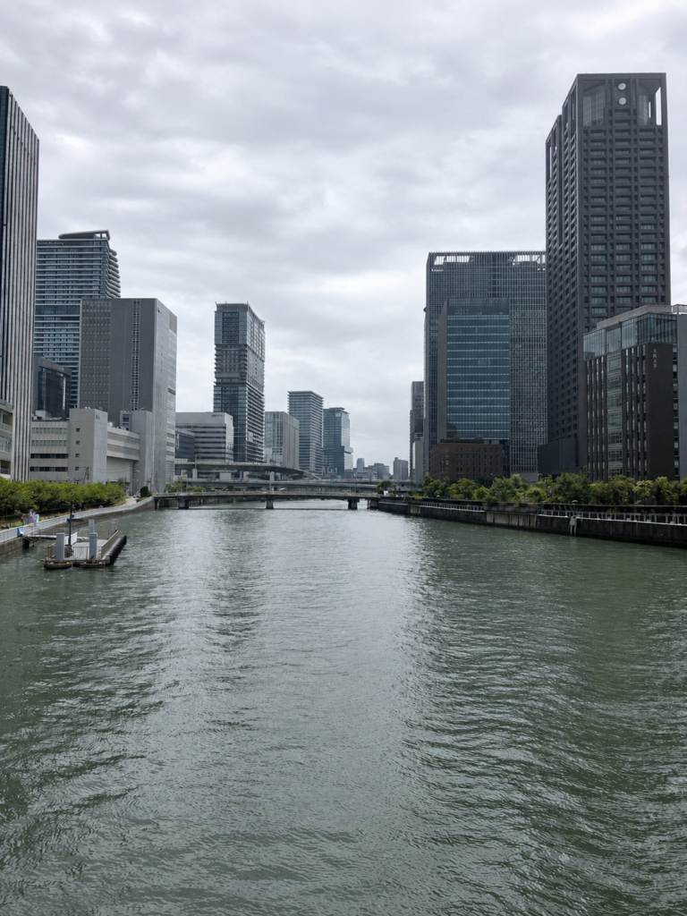 中之島と梅雨